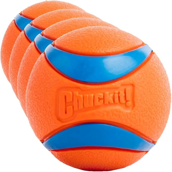 Chuckit! Ultra Ball Dog Toy - Medium Bouncy Fetch Balls for Dogs 20-60 lbs - Made from Durable Rubber - Floating Water Pet Toys - Size Medium - 2.5-inch Diameter (Pack of 4)