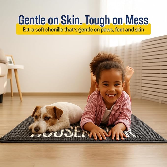 Muddy Mat® Absorbent Microfiber Door Mat, Non Slip Washable Chenille Rug - The Dogs Live Here I'm Just The Housekeeper Funny Pet Welcome Mat Indoor Outdoor 19"x30"