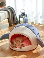 QWINEE Cat Mat Shark-Shaped Kennel Kitten Bed Hideout House Warm Soft Comfortable Semi-Closed Cat Dog Nest Blue L