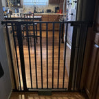 51.18 Inch Extra Tall Pet Gate, 29.5-43" Adjustable Wide Auto Close Dog Gates, Pressure Mounted Walk Through Tall Cat Gate for Doorways,Hallway,Stairs（Black）