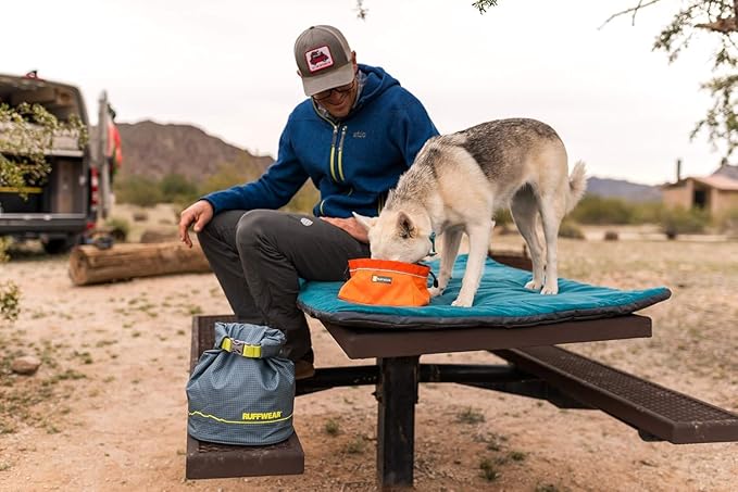 Ruffwear, Kibble Kaddie Dog Food Travel Bag, Roll-Down Closure Storage, Easy-Pour Spout, Compact Waterproof Odor-Sealing Liner with Stash Pocket, 10L/42 Cups, Camping Road Trip Essential, Basalt Gray