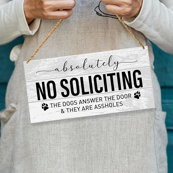 Funny No Soliciting Sign, Dog Warning Sign for House Bussiness, Beware of Dog Warning Sign for Home Decor, Dog Warning Sign for Gate Fence Yard Home Decoration, Dog Dad Mom Lover Owner Gifts