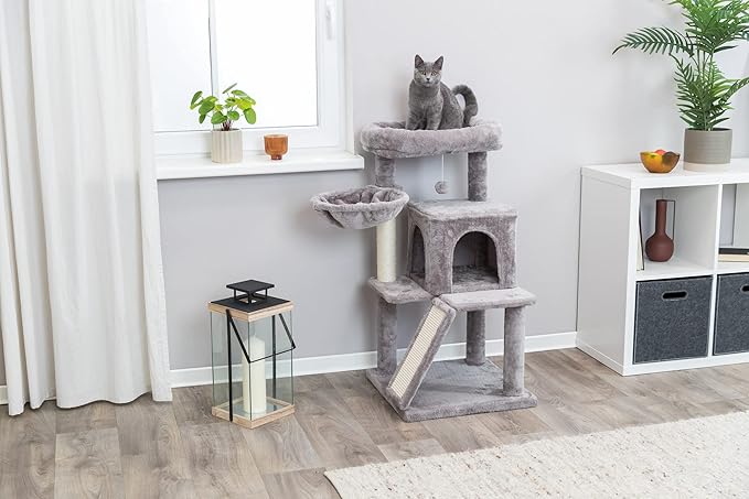 TRIXIE Pepito 39.4" Cat Tower, 3-Level Cat Tree with Sisal Scratching Posts and Ramp, Plush Condo and Hammock