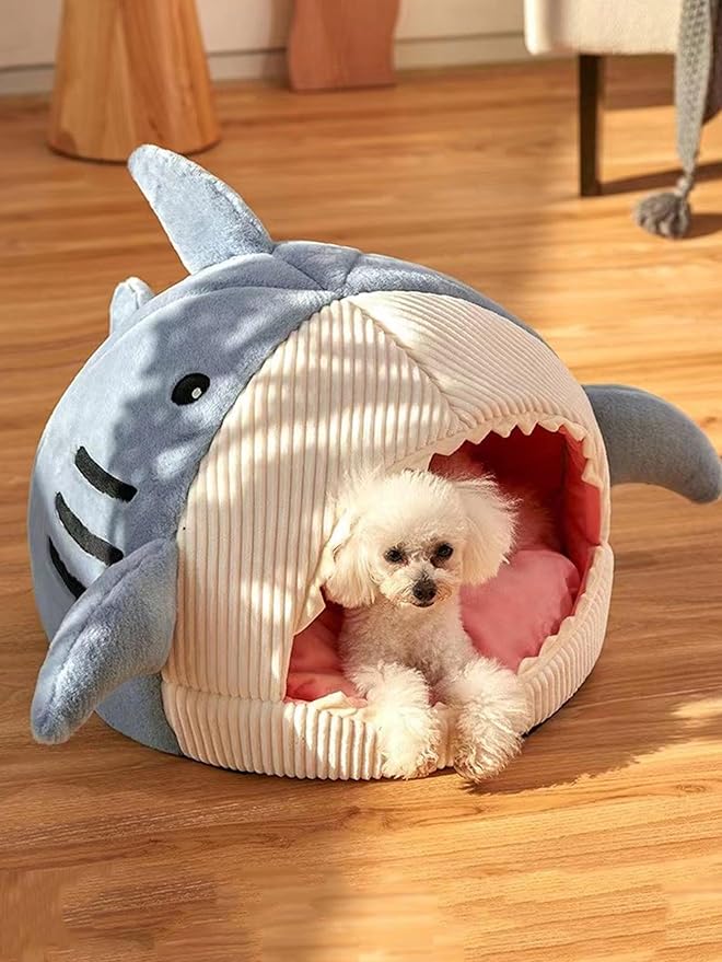 QWINEE Cat Mat Shark-Shaped Kennel Kitten Bed Hideout House Warm Soft Comfortable Semi-Closed Cat Dog Nest Blue S