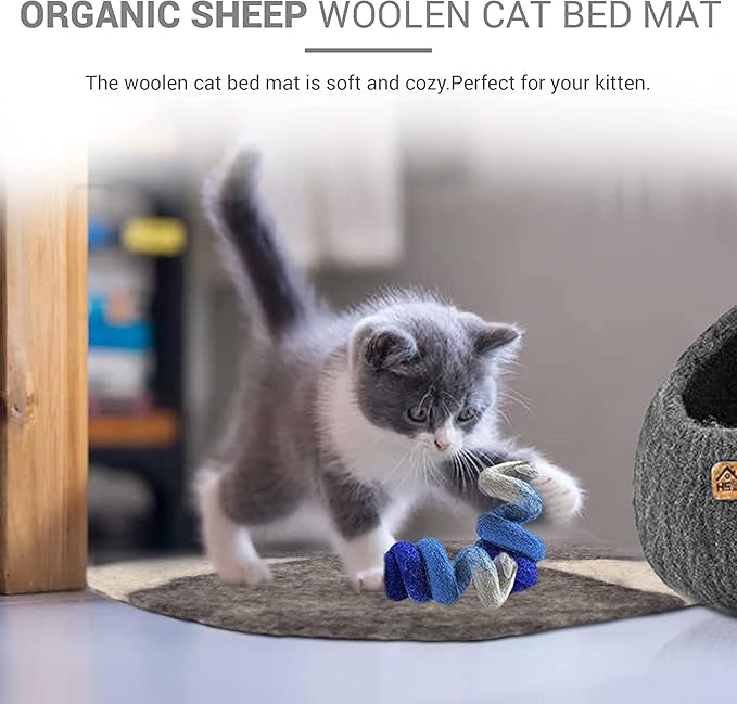 Cat Bed Mat Natural Merino Wool Cozy Large Carpet Pad for Pet Cats Kitty Small Dog House Warm Organic Sheep Wool Scratch Floor Mats Rug Bedding (Gray White, Large)