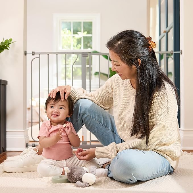 Regalo Safety 29-49" Easy Step Extra Wide Baby Gate for Doorways & Bottom of Stairs, Pressure Mounted Safety Gate with Door for Babies, Toddlers & Pets, Platinum