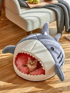 QWINEE Cat Mat Shark-Shaped Kennel Kitten Bed Hideout House Warm Soft Comfortable Semi-Closed Cat Dog Nest Blue S