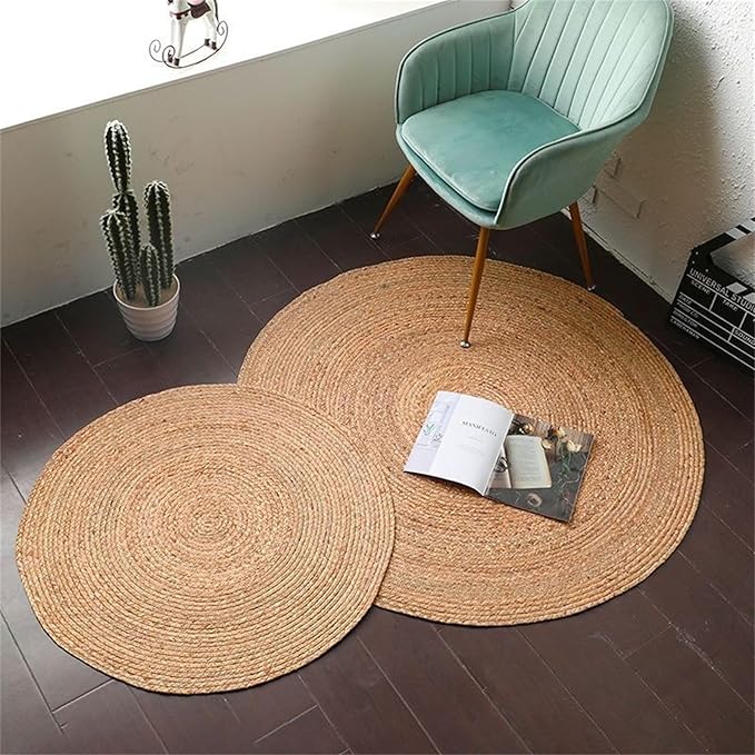 9.8In Cat Scratcher Pad - Hand-Woven Natural Cattail Mat, Spiral Texture Cat Scratching Pad for Kittens/Small Cats, Cat Scratch Furniture Protector