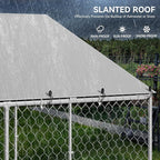 DWVO Outdoor Dog Enclosure with Roof, 10'x10' Dog Kennel Outside with Metal Gate, Dog House Large Dogs for Yard