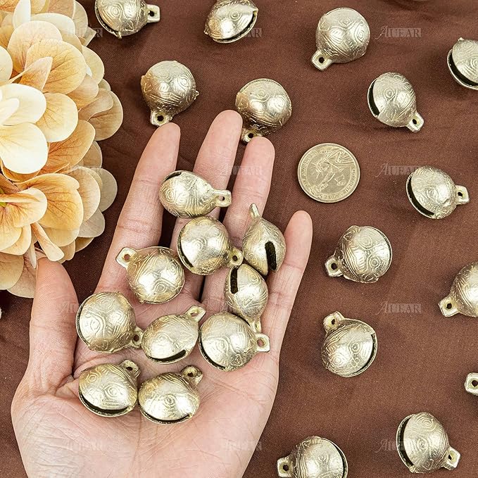 AUEAR, 30 Pieces Vintage Brass Bells 25mm Mini Jingle Bell for DIY Wind Chimes Home Decor